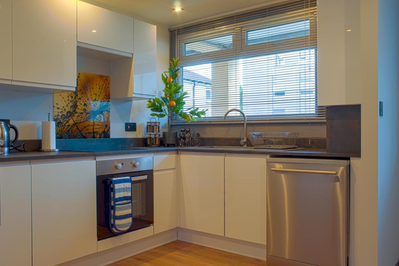 Holyrood New Apartment เอดินบะระ ภายนอก รูปภาพ