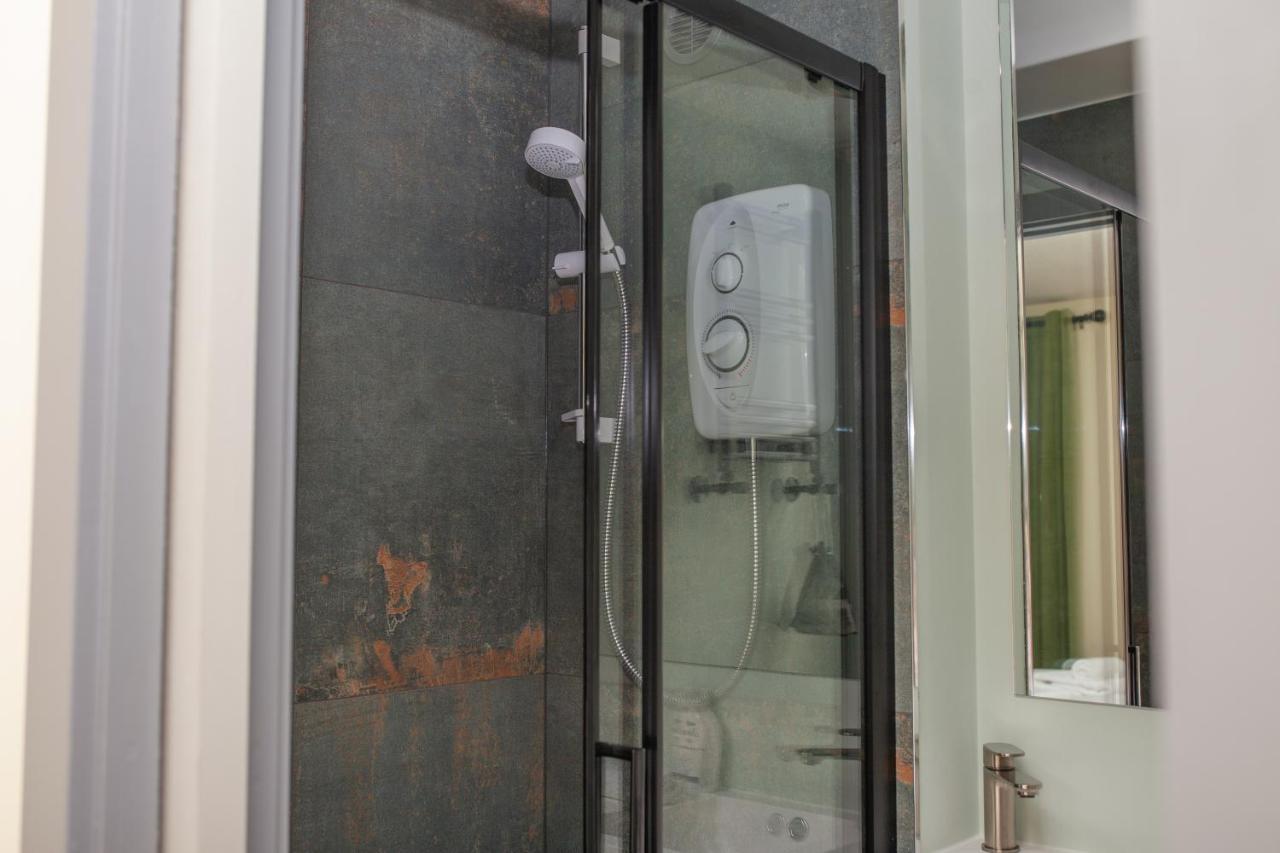 Holyrood New Apartment เอดินบะระ ภายนอก รูปภาพ