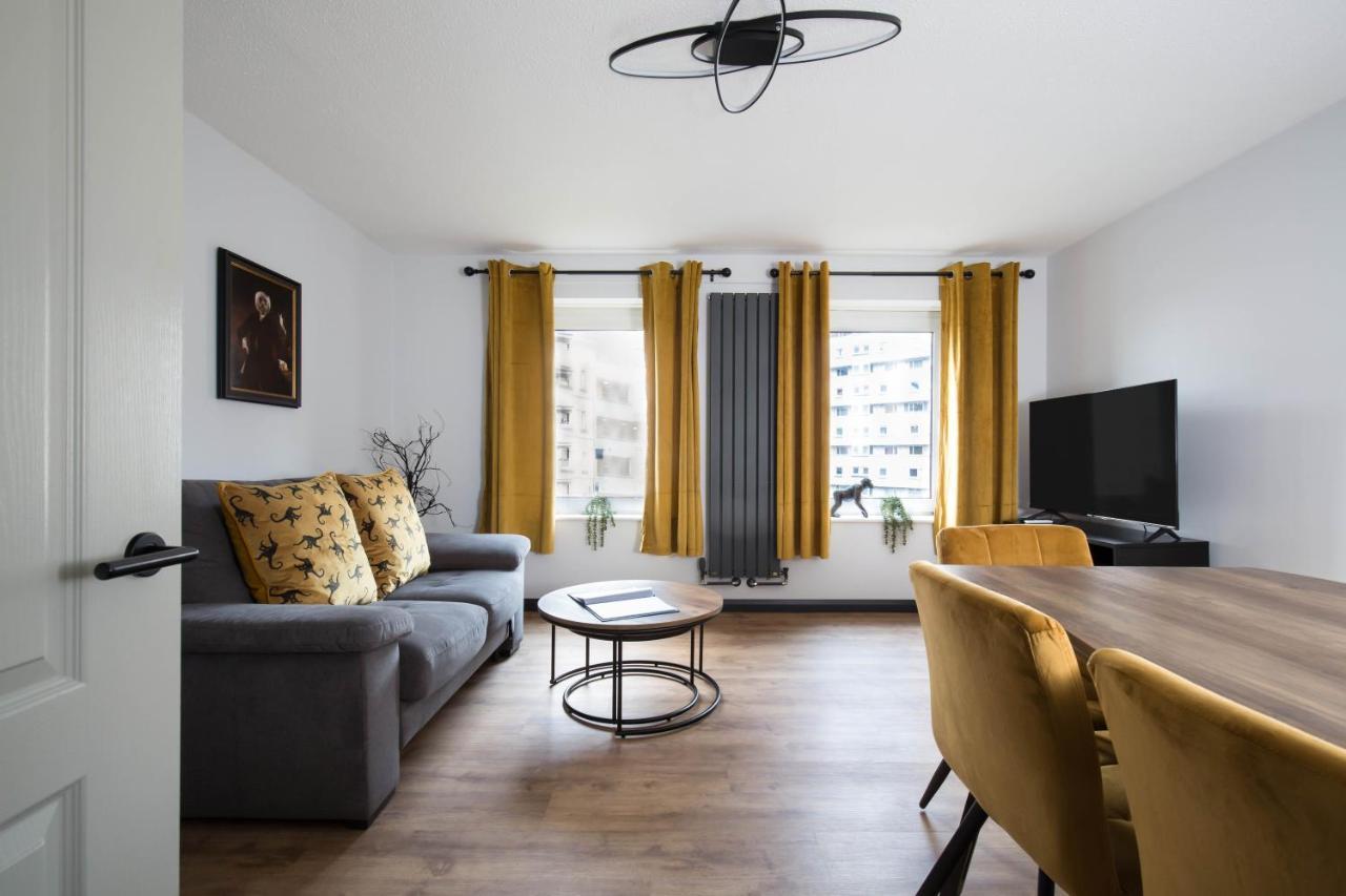 Holyrood New Apartment เอดินบะระ ภายนอก รูปภาพ